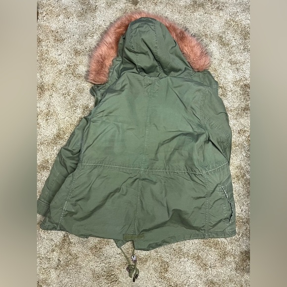 GAP Sherpa Winter Coat - Picture 4 of 7